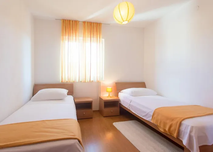 Apartments Betanija